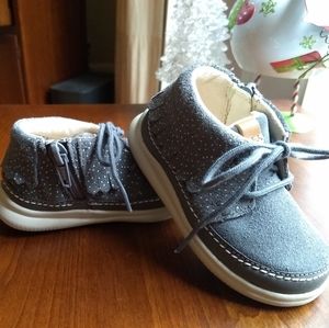 Clarks First girls, Size US 4 1/2 toddler girl